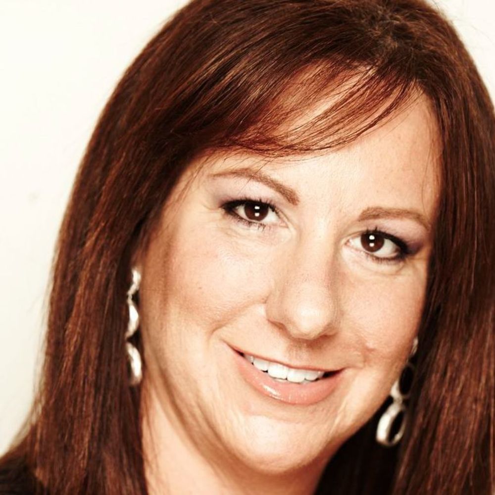 Meet your Posher, Debbie